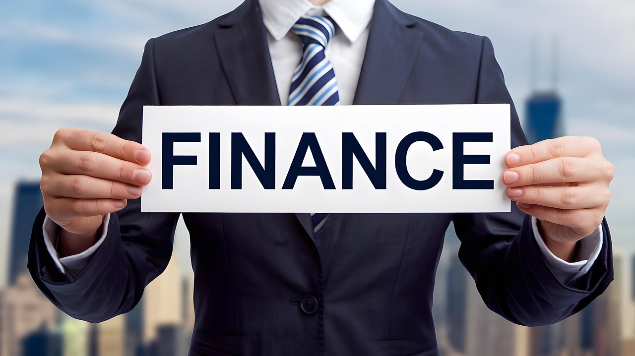 לא רק ייעוץ: המעטפת המלאה שתבטיח את הצלחת העסק שלך